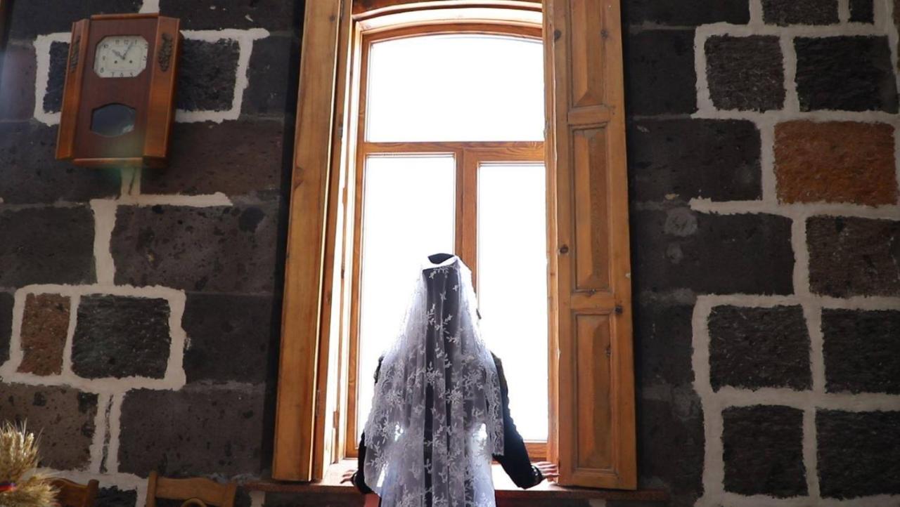 Guesthouse Emma Gjoumri Kültér fotó