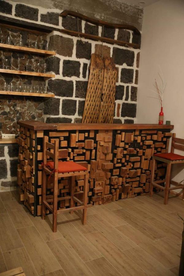 Guesthouse Emma Gjoumri Kültér fotó